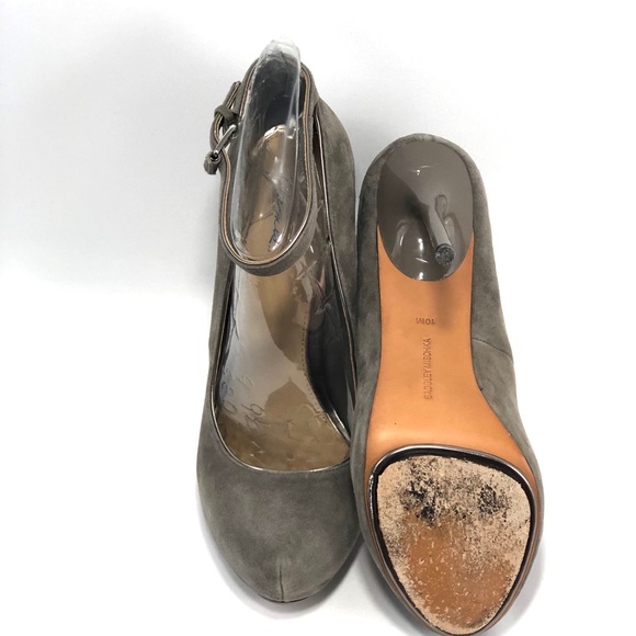 Badgley Mischka Suede Ankle Strap High Heel - Picture 4 of 4